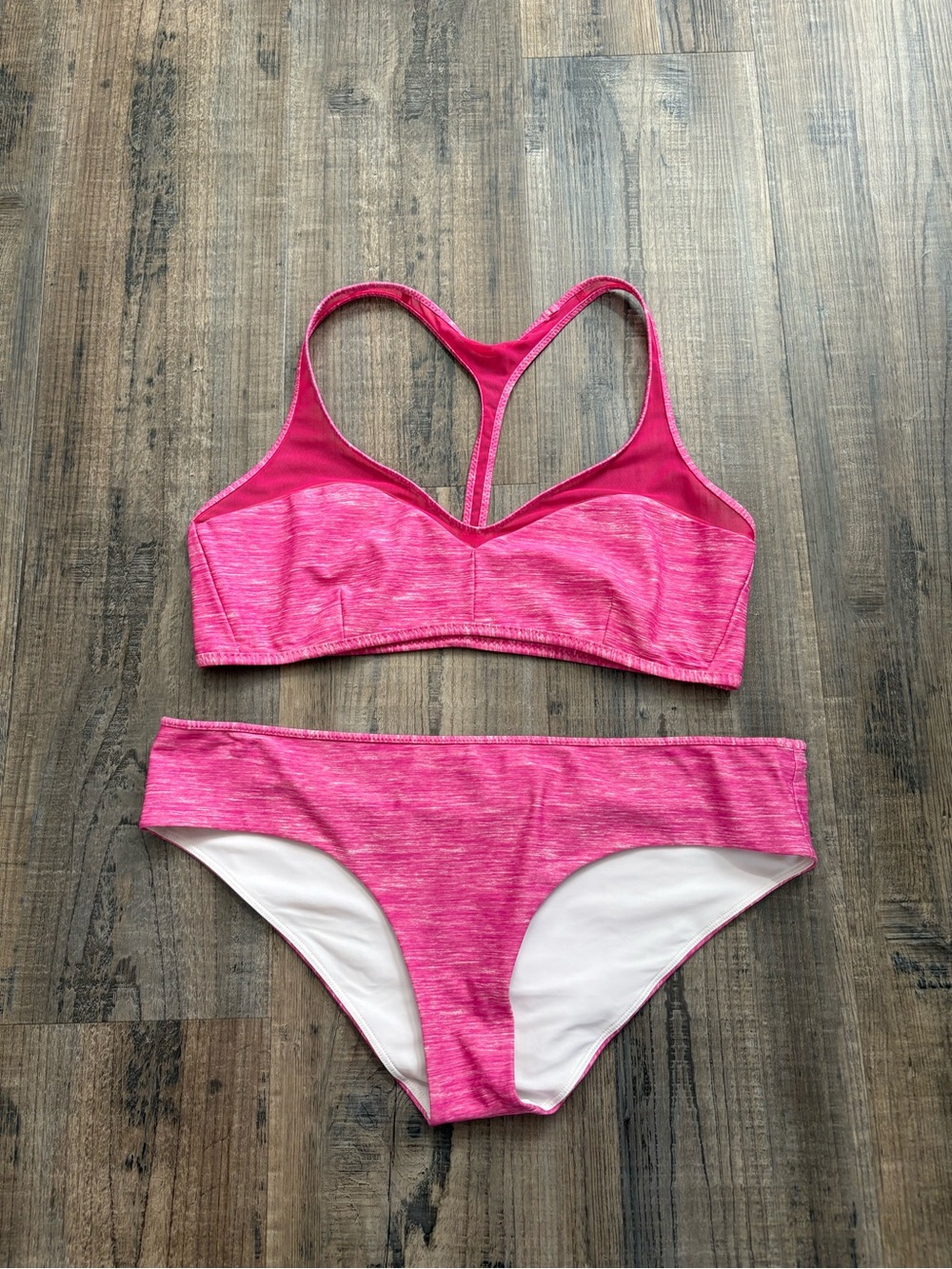 Lululemon Water Salty Swim Top and matching bottoms Woman’s Size 10